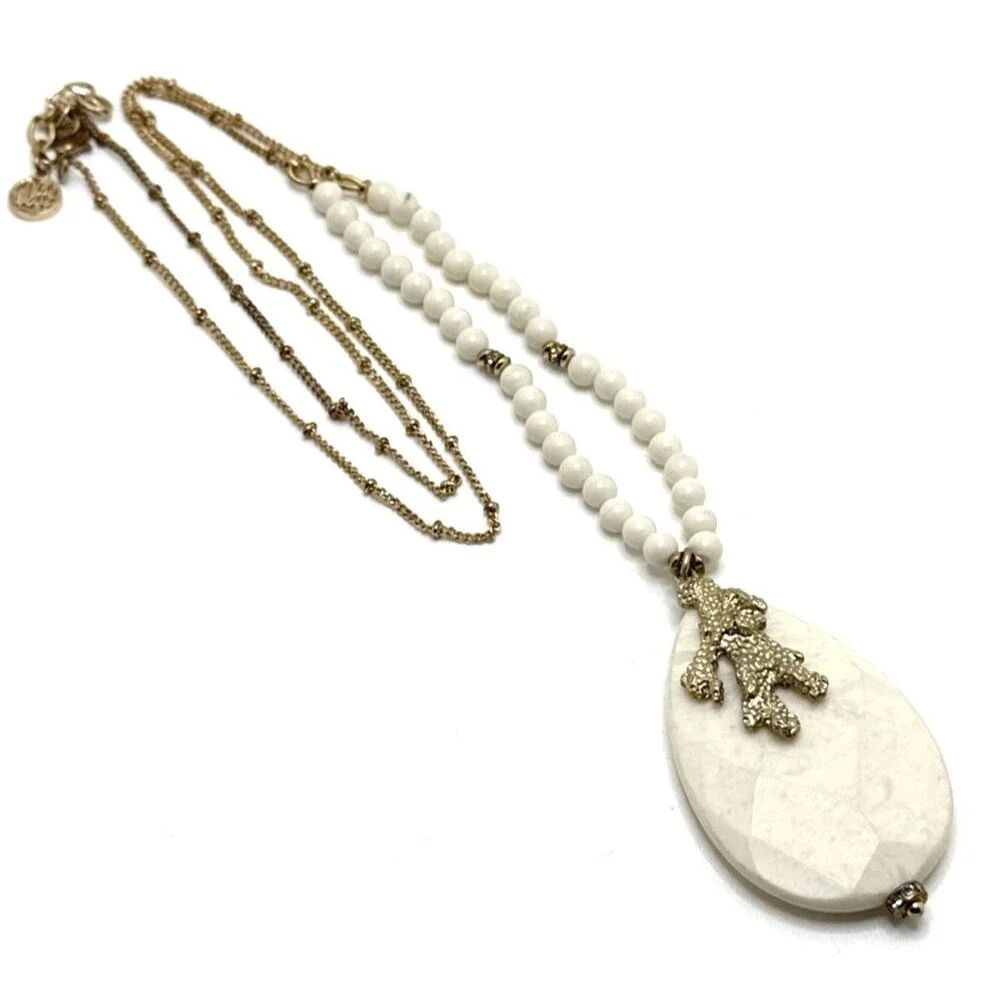 Lilly Pulitzer Coral Reef Pendant Necklace White & Gold Tone Long Statement 34